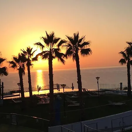 Luxurious Next To The Sea * Arenales del Sol