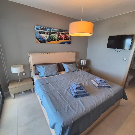 Luxurious Next To The Sea Apartamento